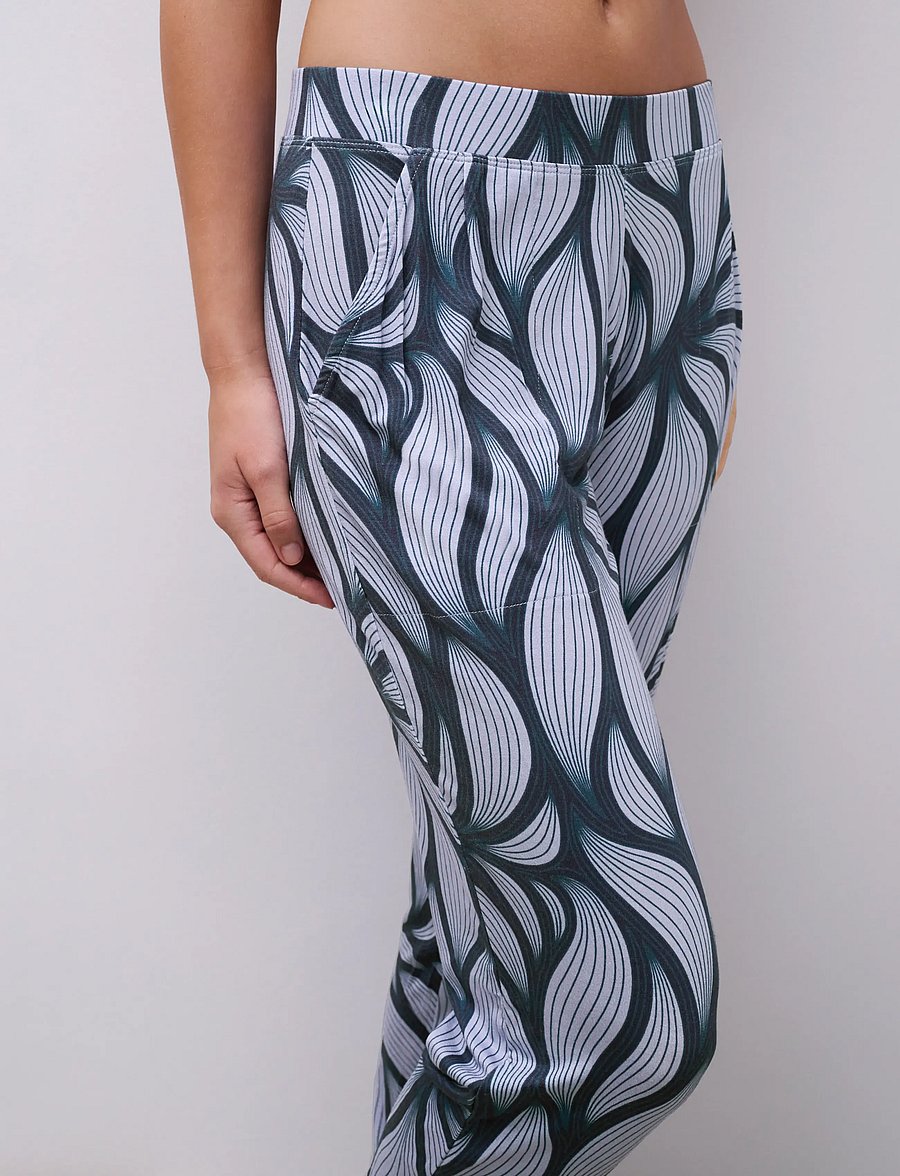 Femilet - Yara Trousers - natbukser - blue petal - 3