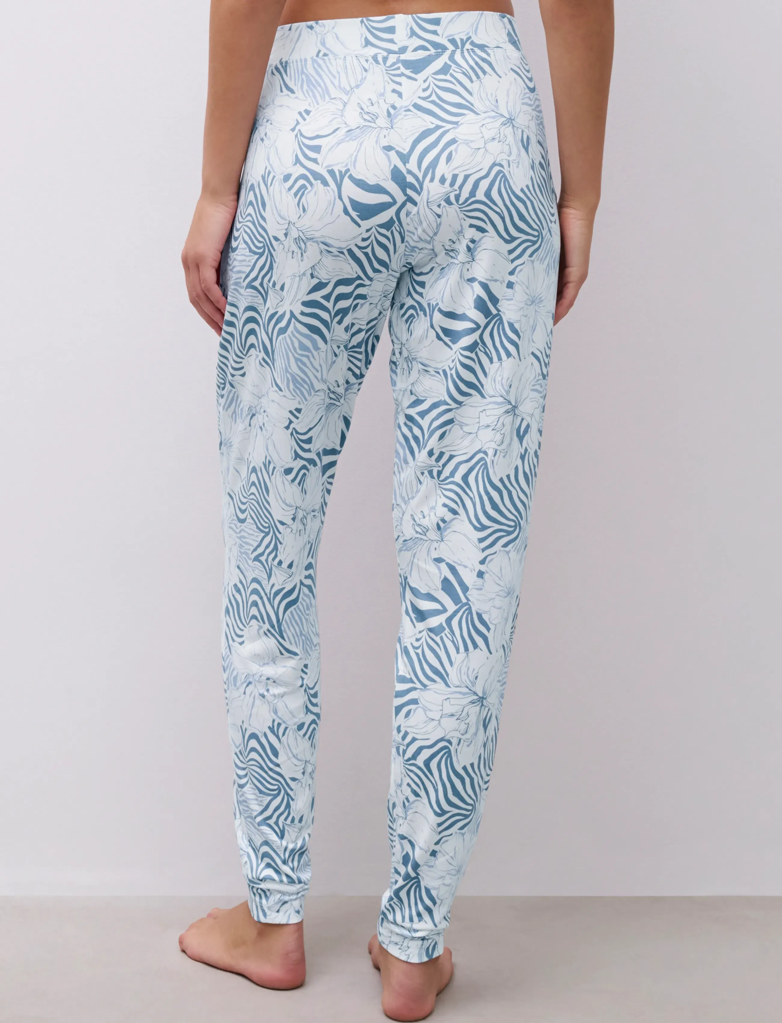 Femilet - Loraine Long pants - pyjamasbyxor - pastel flowers - 2