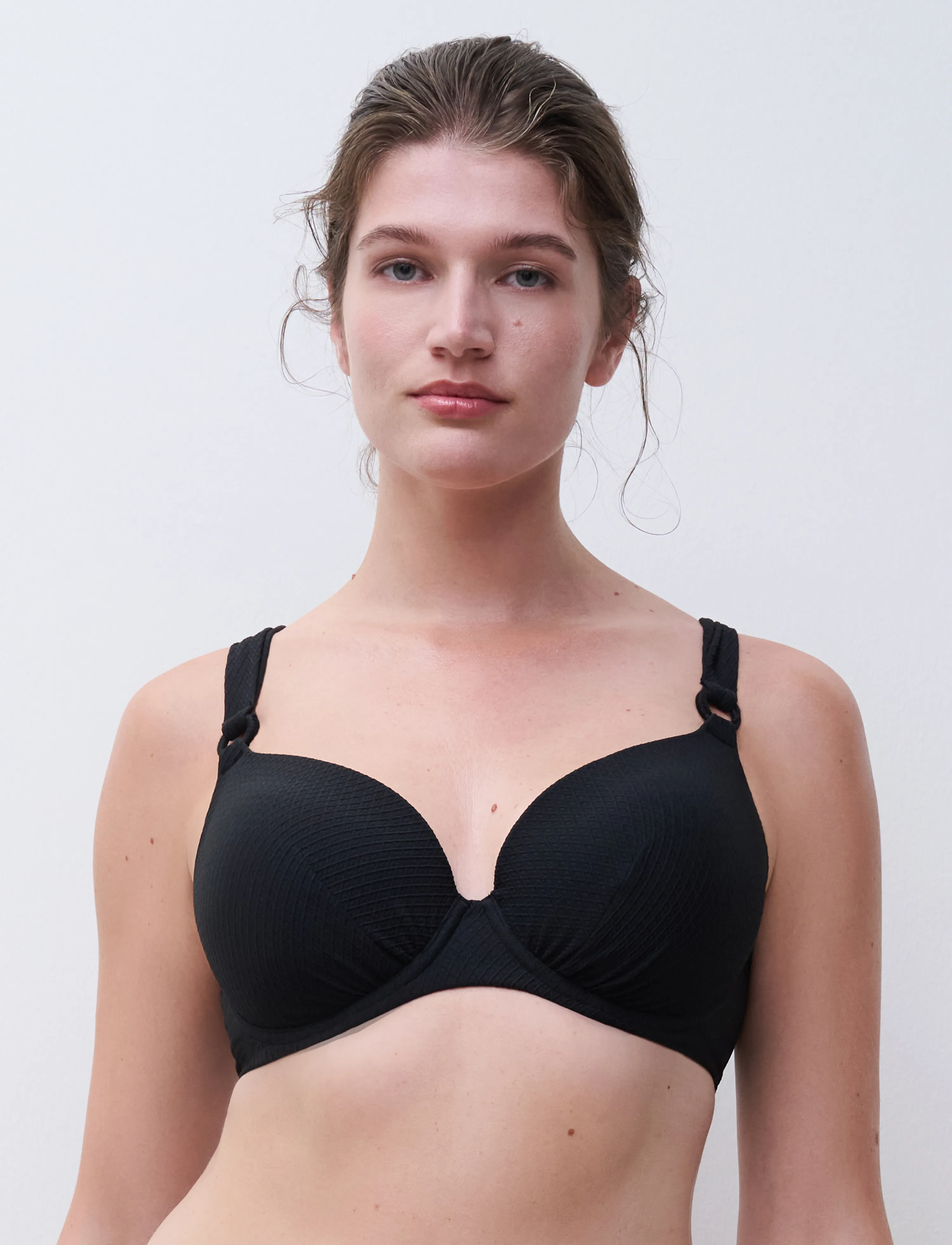 Femilet Navarino T-Shirt Underwired, Kvinder, Bøjle Bikini Top, Sort, Str: G x 75