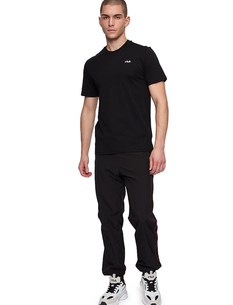 FILA - LAAS regular tee - oberteile & t-shirts - black - 0