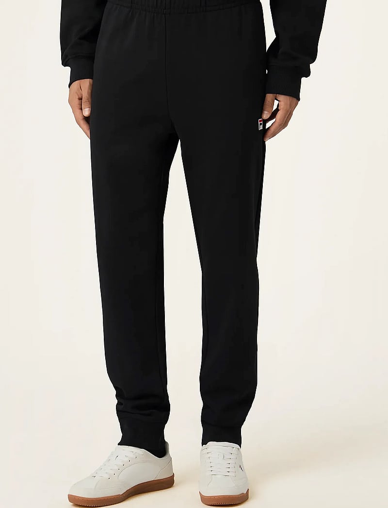 FILA - BIELLA regular sweatpants - joggingbyxor - black - 0