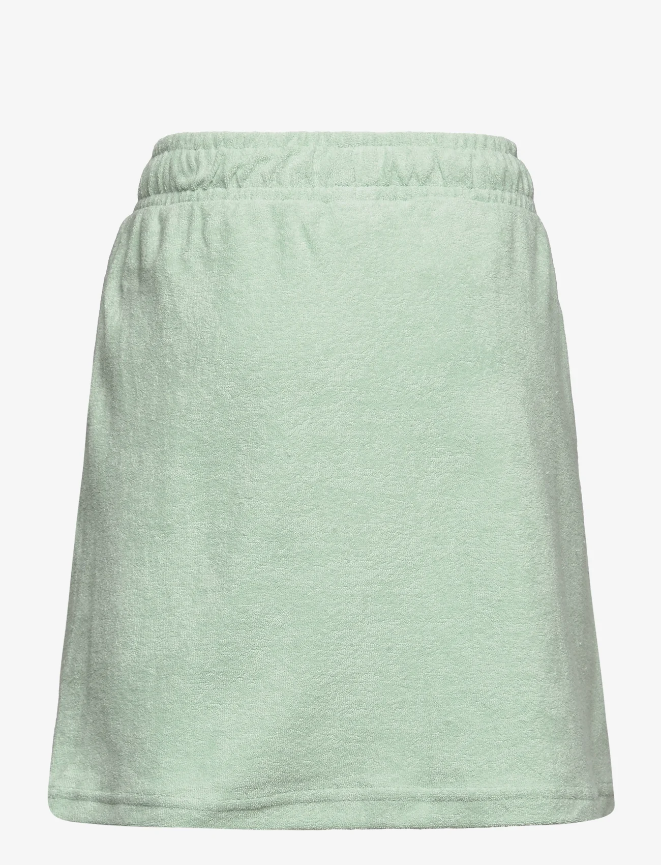 FILA - TAGMERSHEIM towelling knit track skirt - korte nederdele - silt green - 1