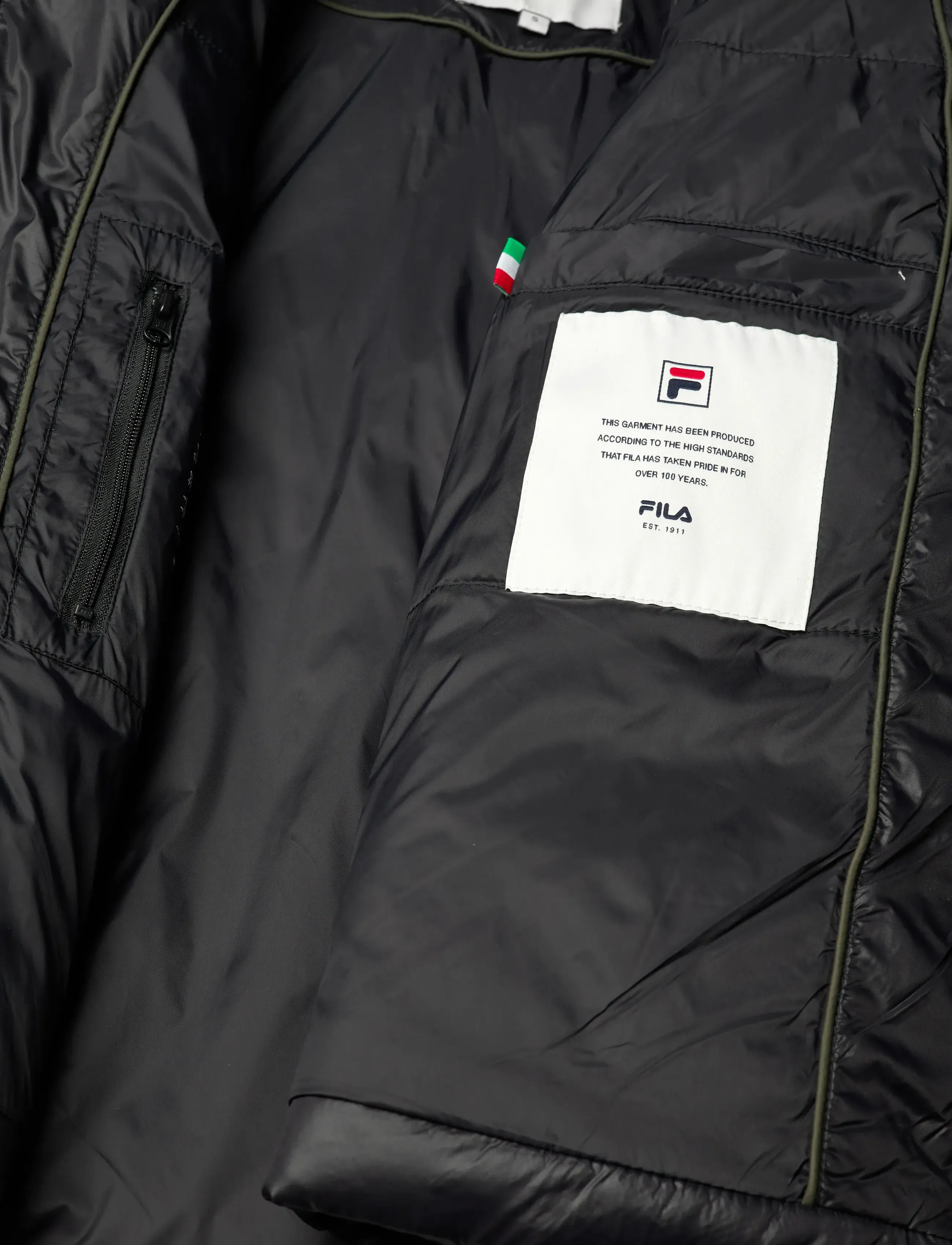 FILA - MONTEROSA loose puffer jacket - talvitakit - black - 4