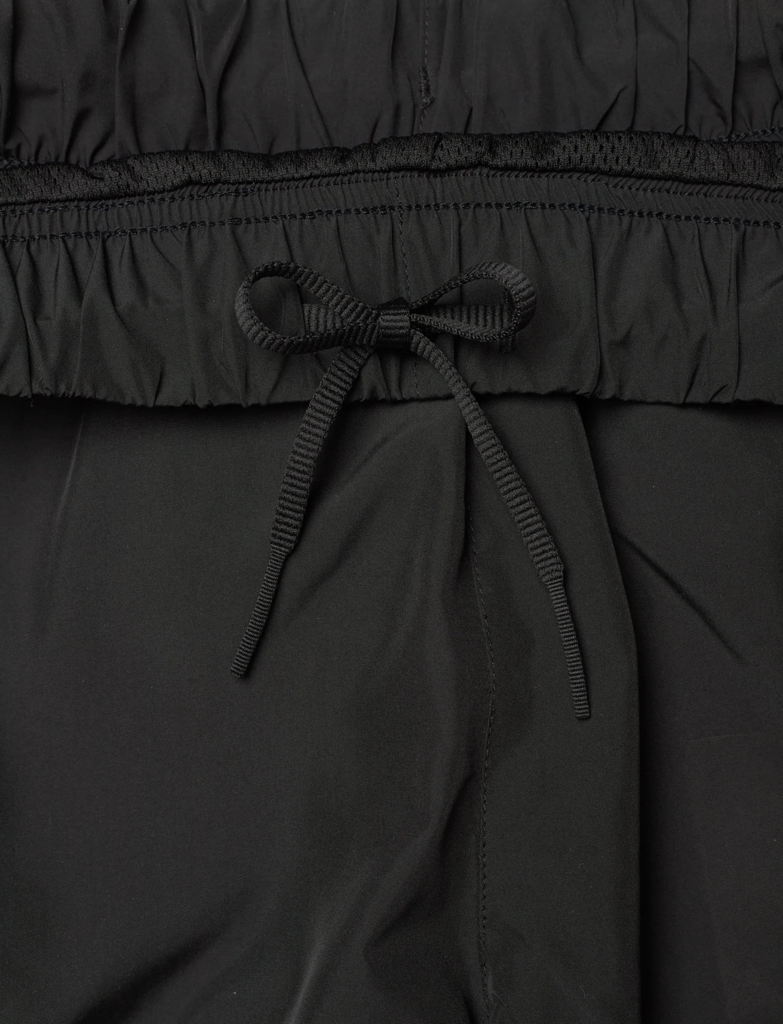 FILA - OILO loose contrast piping woven shorts - afslappede shorts - black - 2