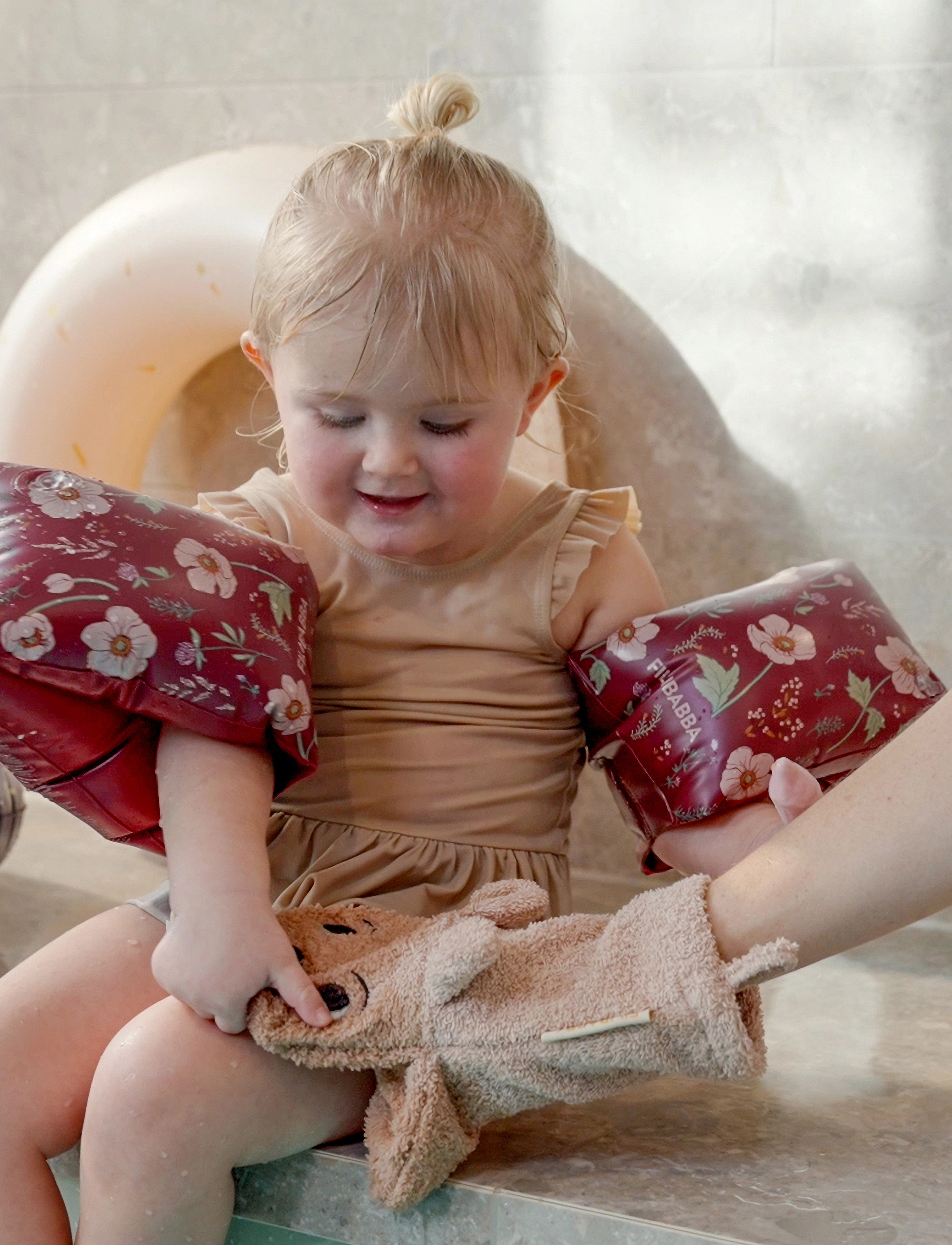 Filibabba - Bear baby bath mitt - musselinklude - multi coloured - 3