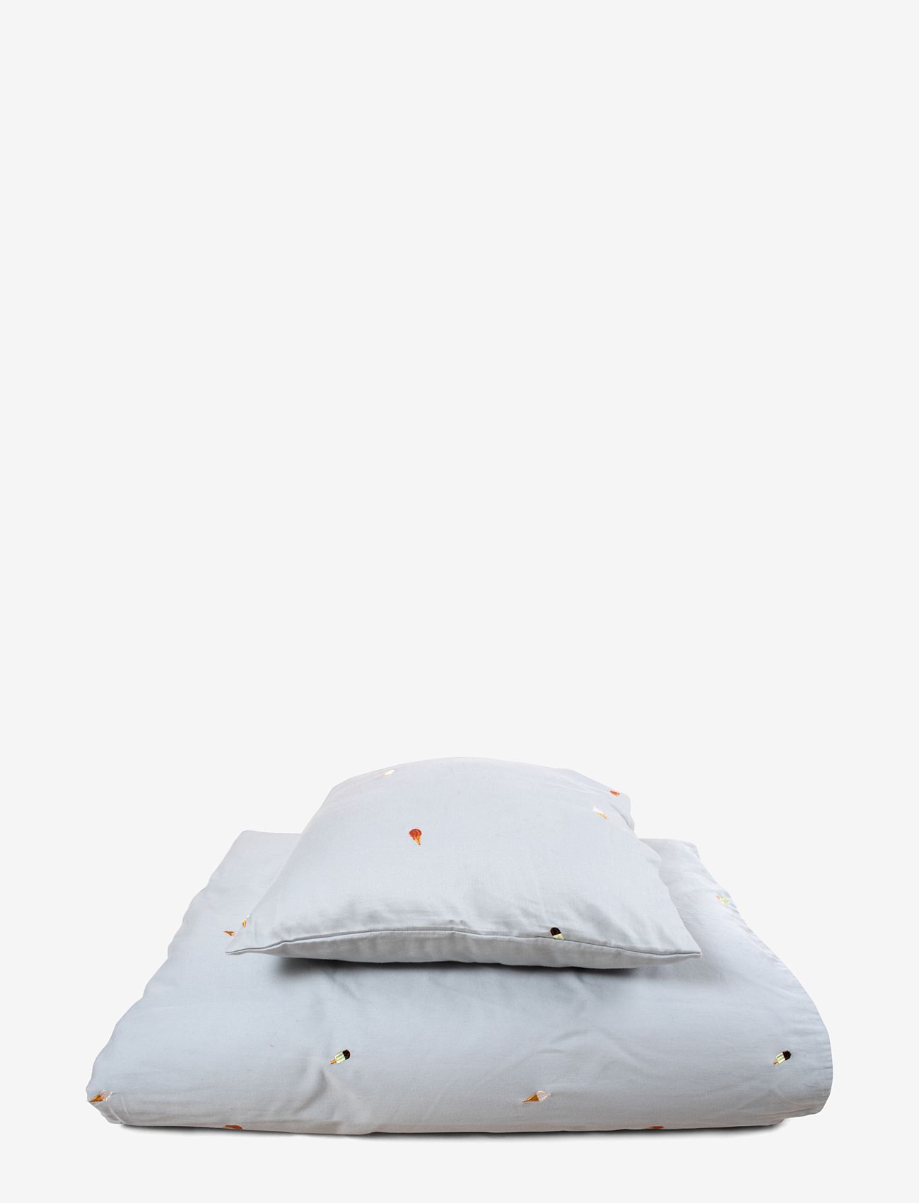 Filibabba - Junior Bedlinen – Embroidered Cool Summer Design – Pearl - påslakanset - pearl blue - 2