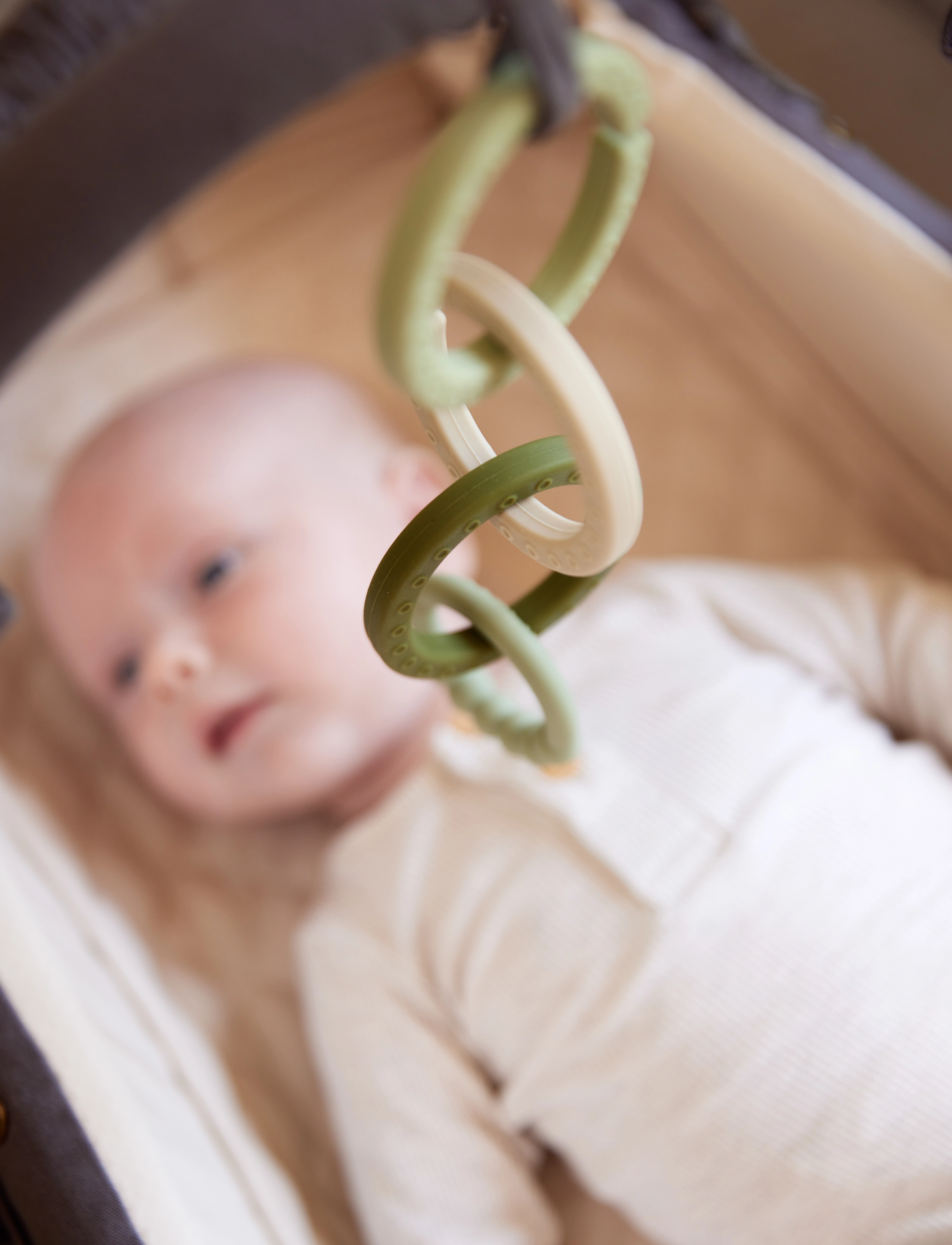Filibabba - Ophængsringe i silikone - Greens - leksaker för barnvagnen - multi coloured - 2