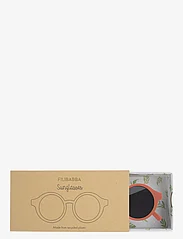Filibabba - Kids sunglasses in recycled plastic 1-3 years - Cayenne - solbriller - red - 4