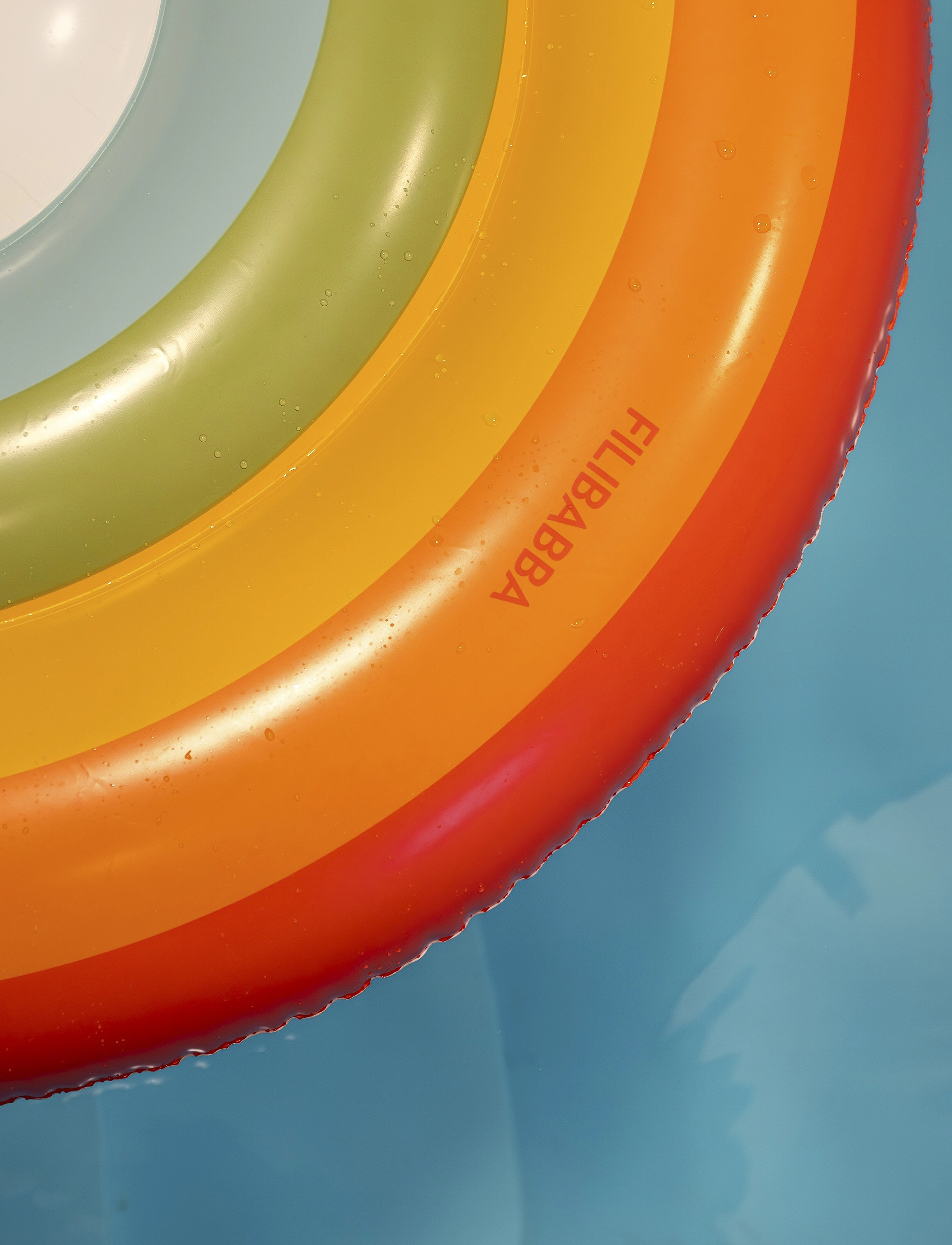 Filibabba - Bademadras - Farverig regnbue - bath rings & bath mattresses - multicolor - 4