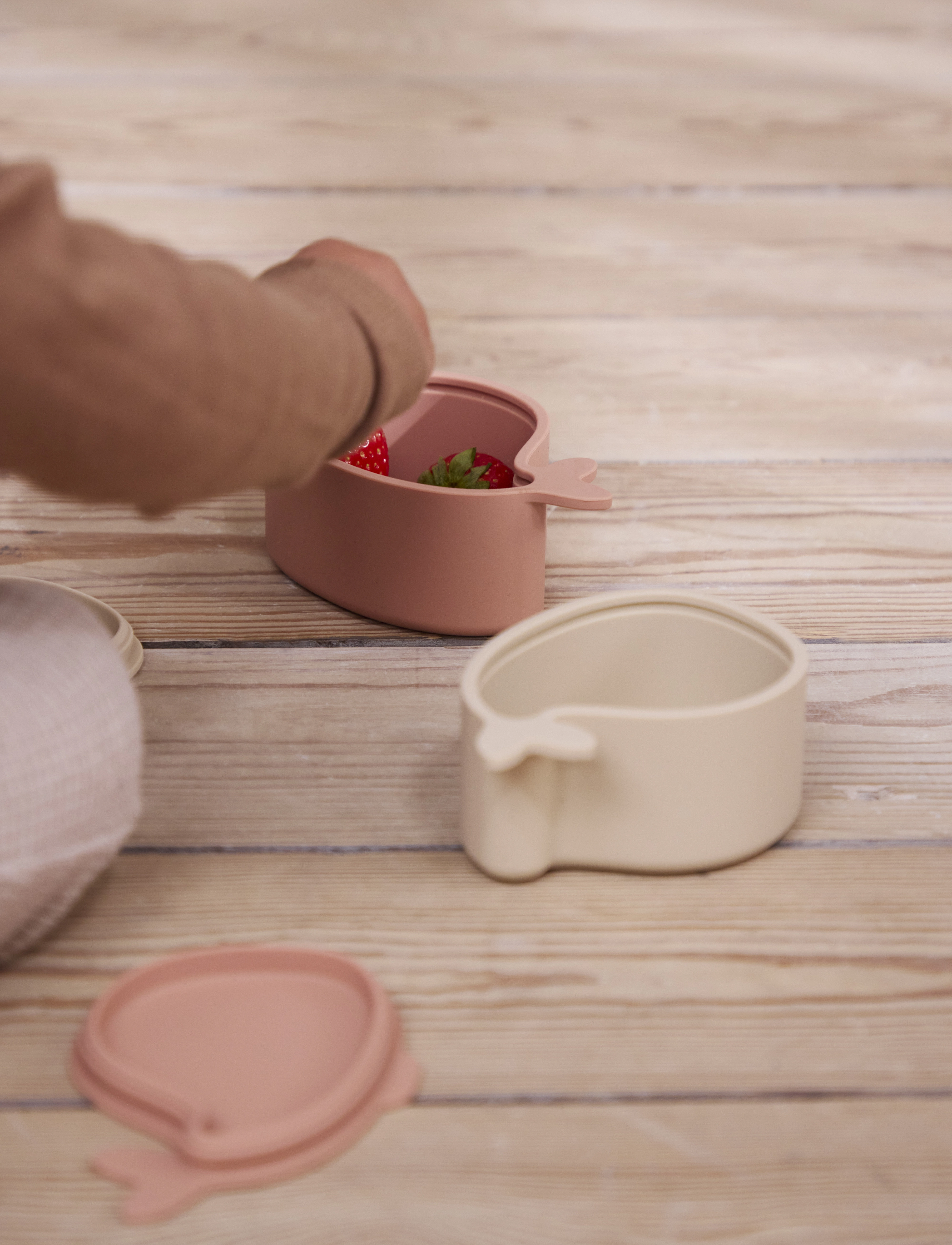 Filibabba Sæt Med 2 Små Snackbokse Hvalen Christian Blush, One Size, Meal Time, Rosa - Lunch Boxes, Kinder