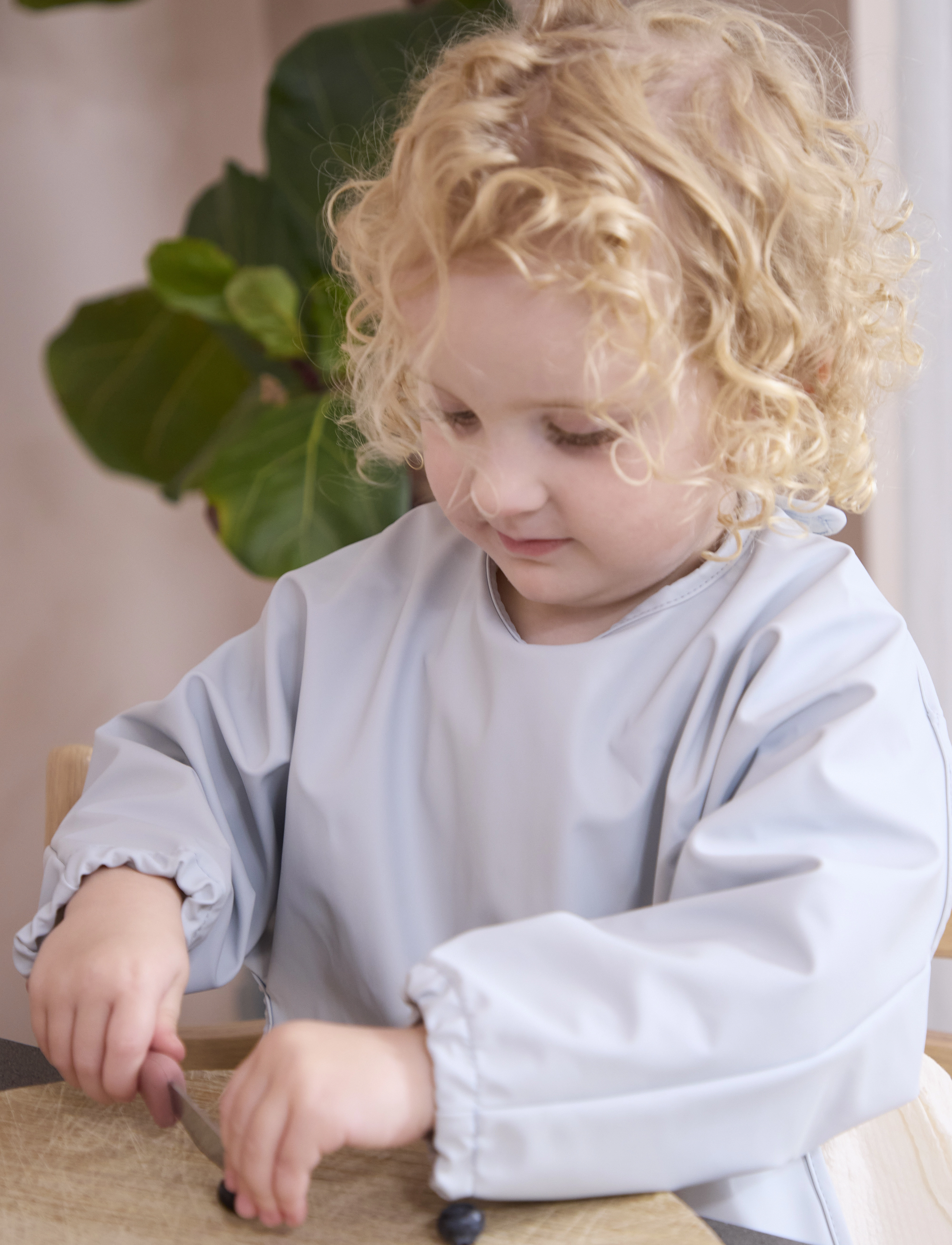 Filibabba Hagesmæk M. Ærmer Pearl Blue, One Size, Bibs, Blau - Long Sleeve Bib, Kinder