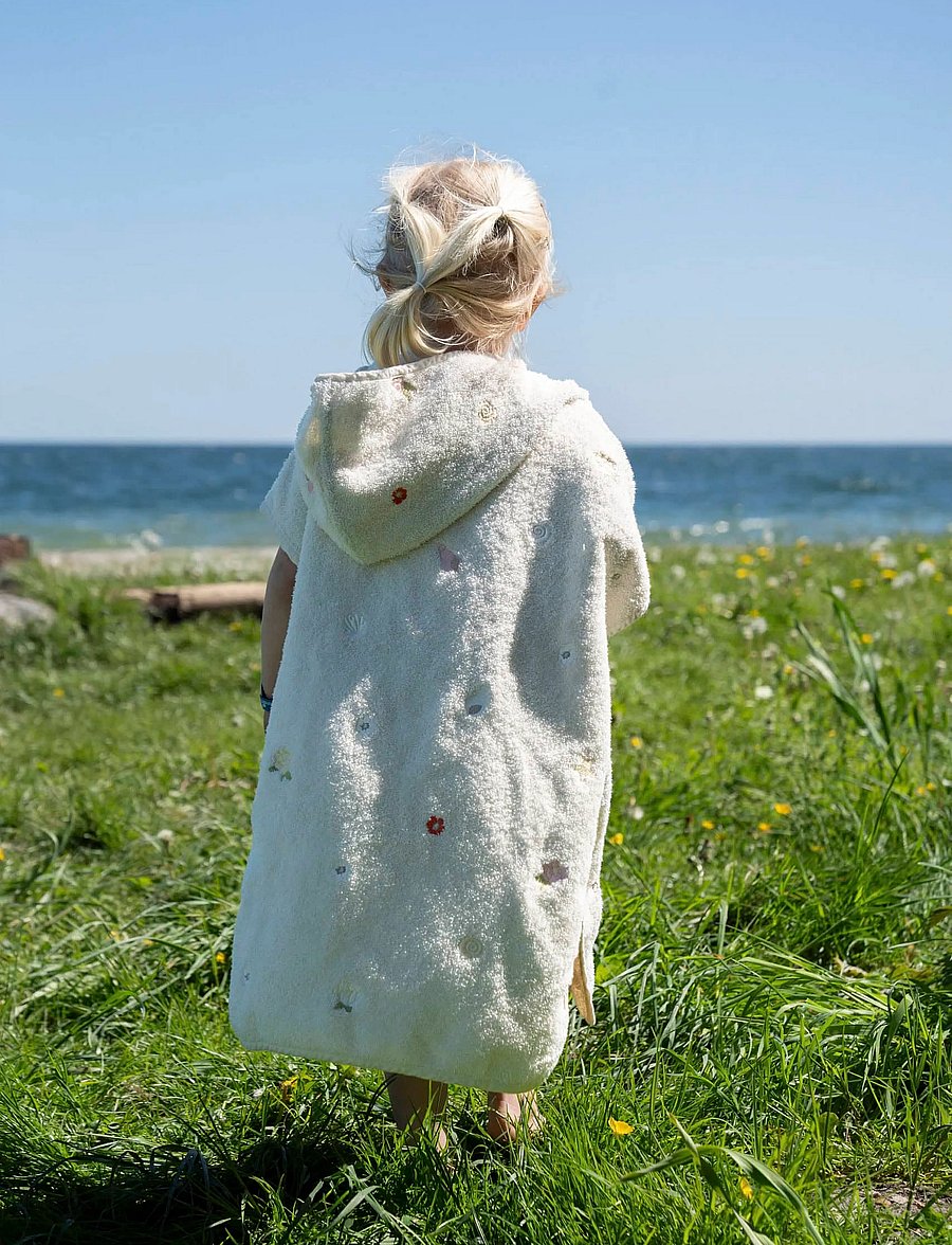 Filibabba - Embroidered beach poncho GOTS - Ocean Blossom - bademäntel - white - 3