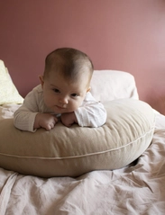 Filibabba - Breastfeeding pillow in corduroy - doeskin - ammepuder - doeskin - 3