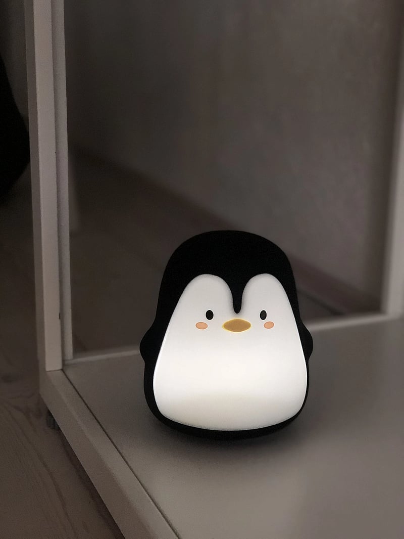 Filibabba - LED lampe - Pelle the Penguin - nachtlampen - black and white - 4