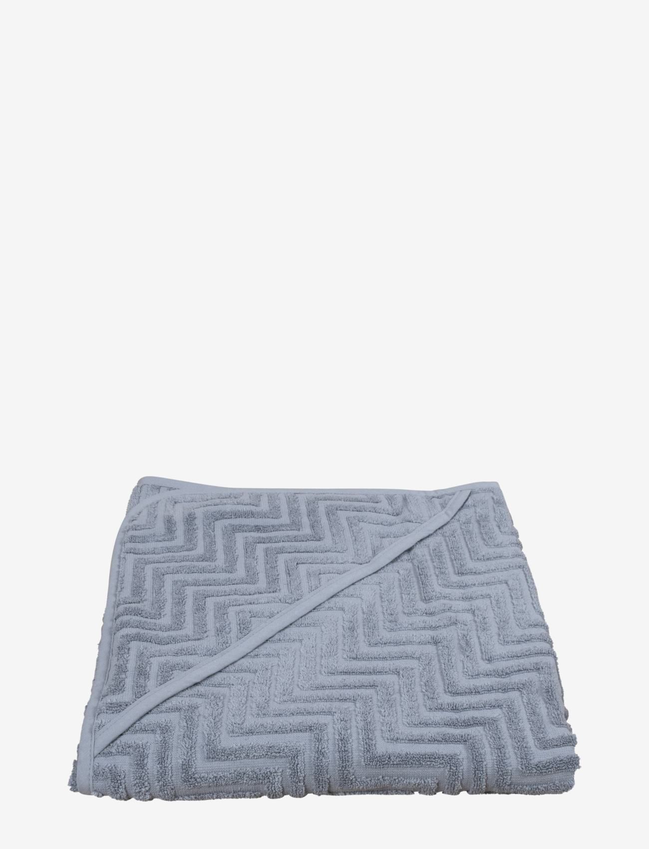 Filibabba - Bath towel with hood - Zigzag powder blue - towels - powder blue - 0