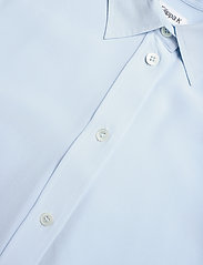 Filippa K - Classic Silk Shirt - atlantic b - 2