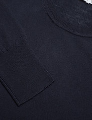 Filippa K - Merino R-neck Sweater - stickade tröjor - navy - 2