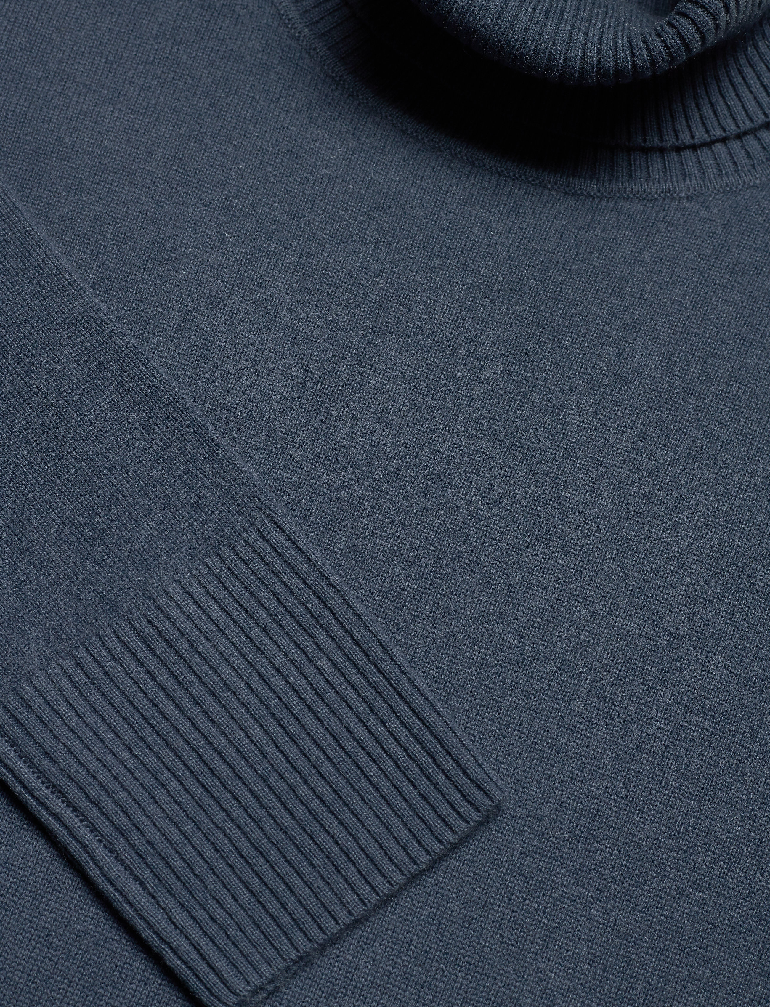 Filippa K - Cashmere Roller Neck Sweater - blue grey - 2