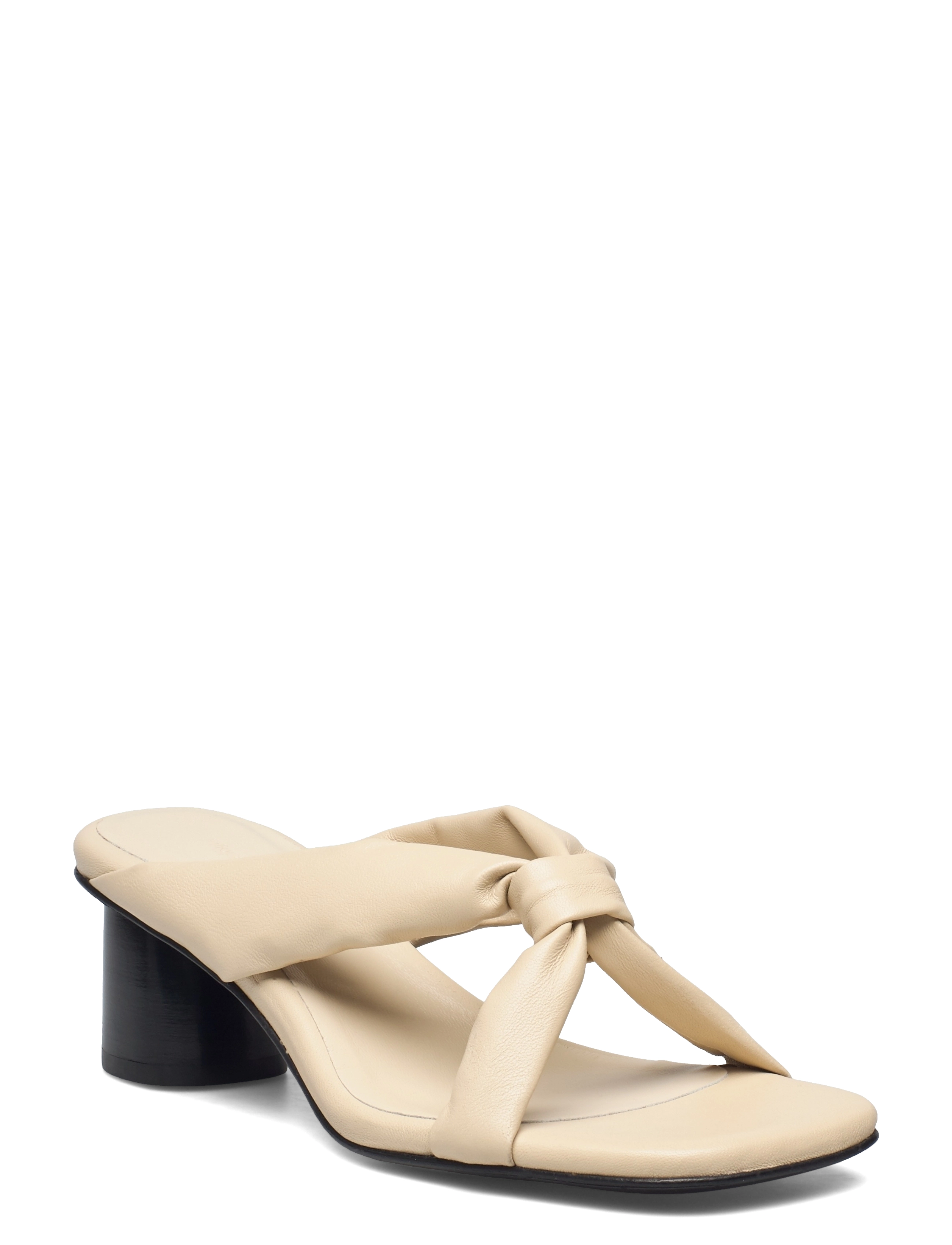 DARK IVORY