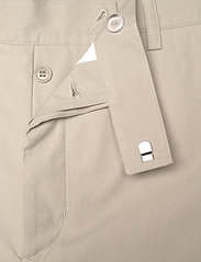 Filippa K - M. Maxwell Cotton Trouser - grey beige - 2