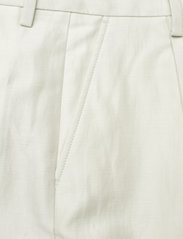 Filippa K - Julie Linen Trouser - linen trousers - ivory - 3