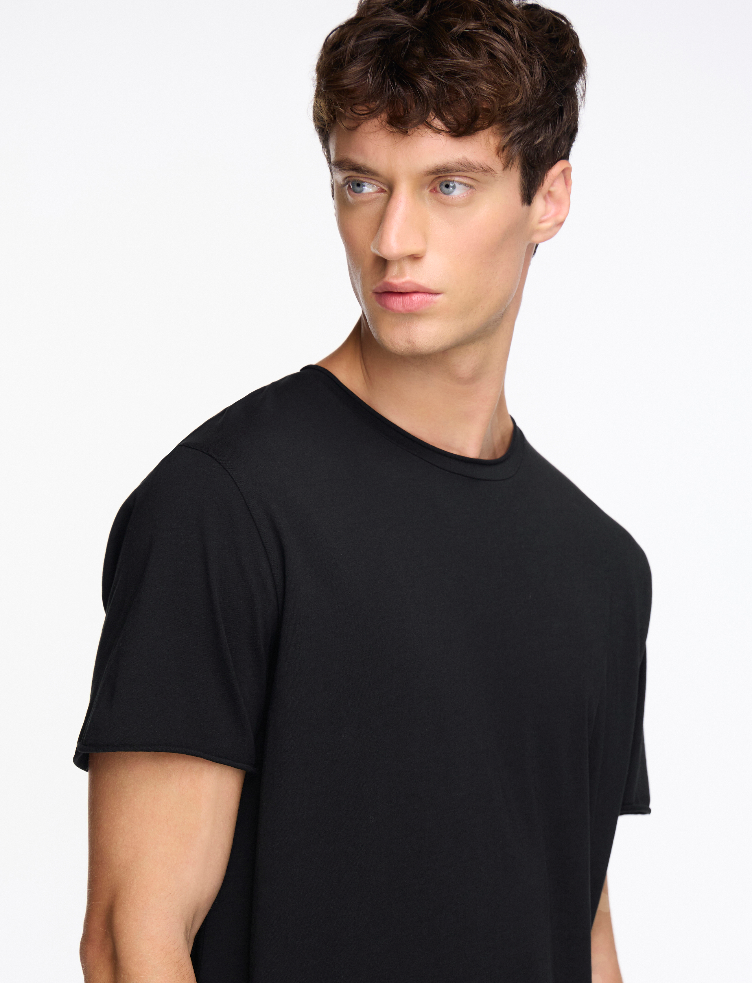 Filippa K T-shirt roll neck tee herr – bild 8