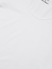 Filippa K - Cotton Stretch Scoop Neck Top - t-shirts - white - 2