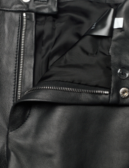 Filippa K - Cassidy Leather Trouser - juhlamuotia outlet-hintaan - black - 2