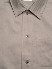 Filippa K - M. Matt Linen Overshirt - overshirts - light taup - 2