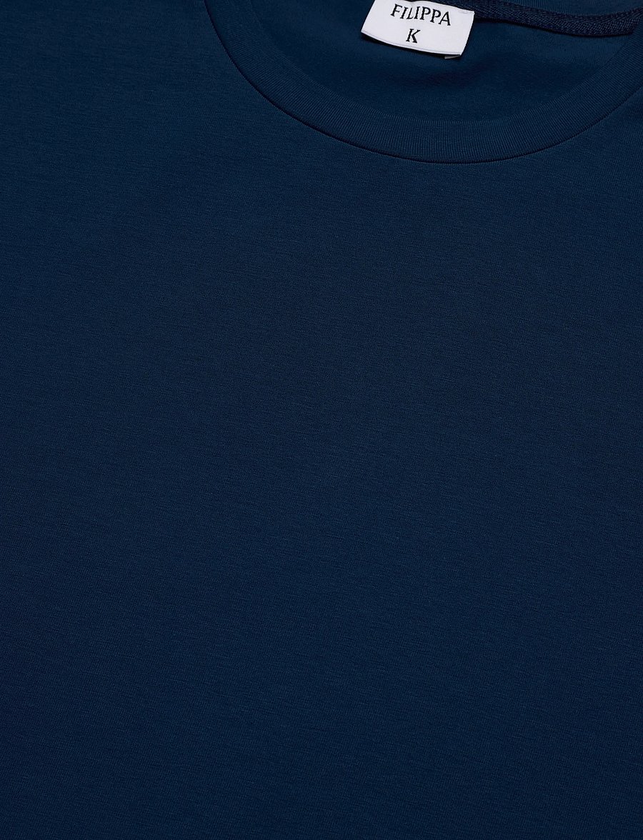 Filippa K - Stretch Cotton Tee - kortärmade t-shirts - night teal - 5