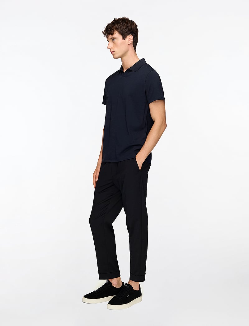 Filippa K - Stretch Cotton Polo T-Shirt - kortærmede poloer - navy - 3