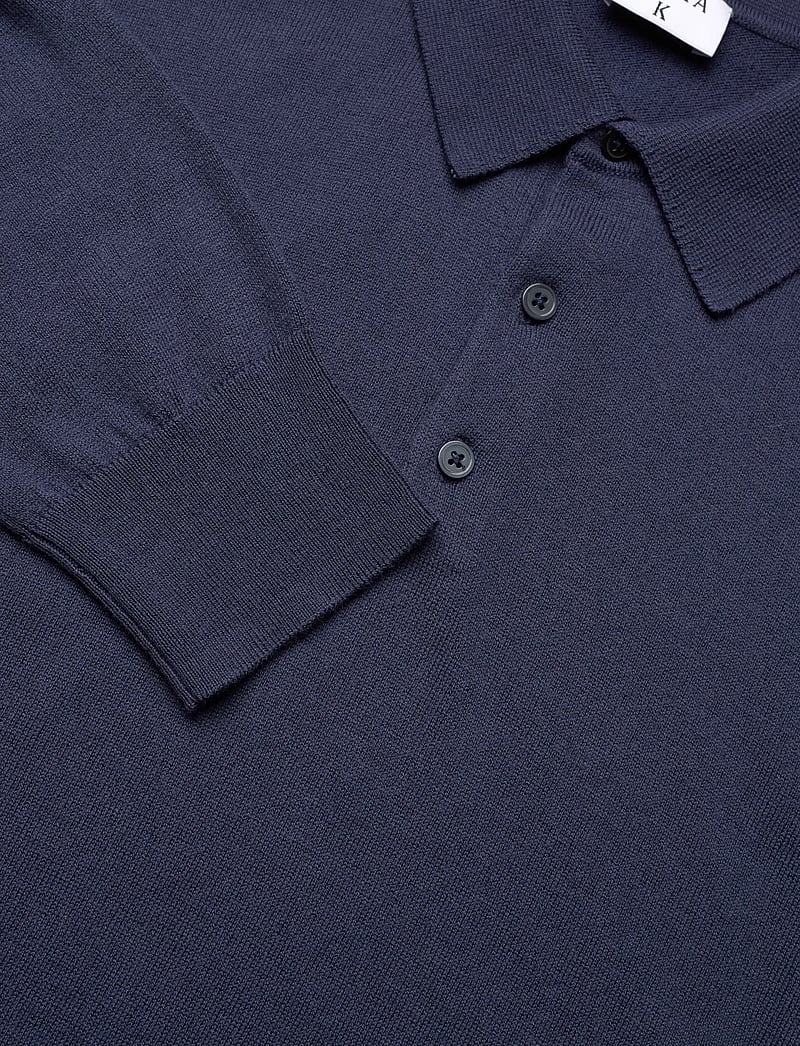 Filippa K - Knitted Polo Shirt - stickade pikéer - dusk blue - 2