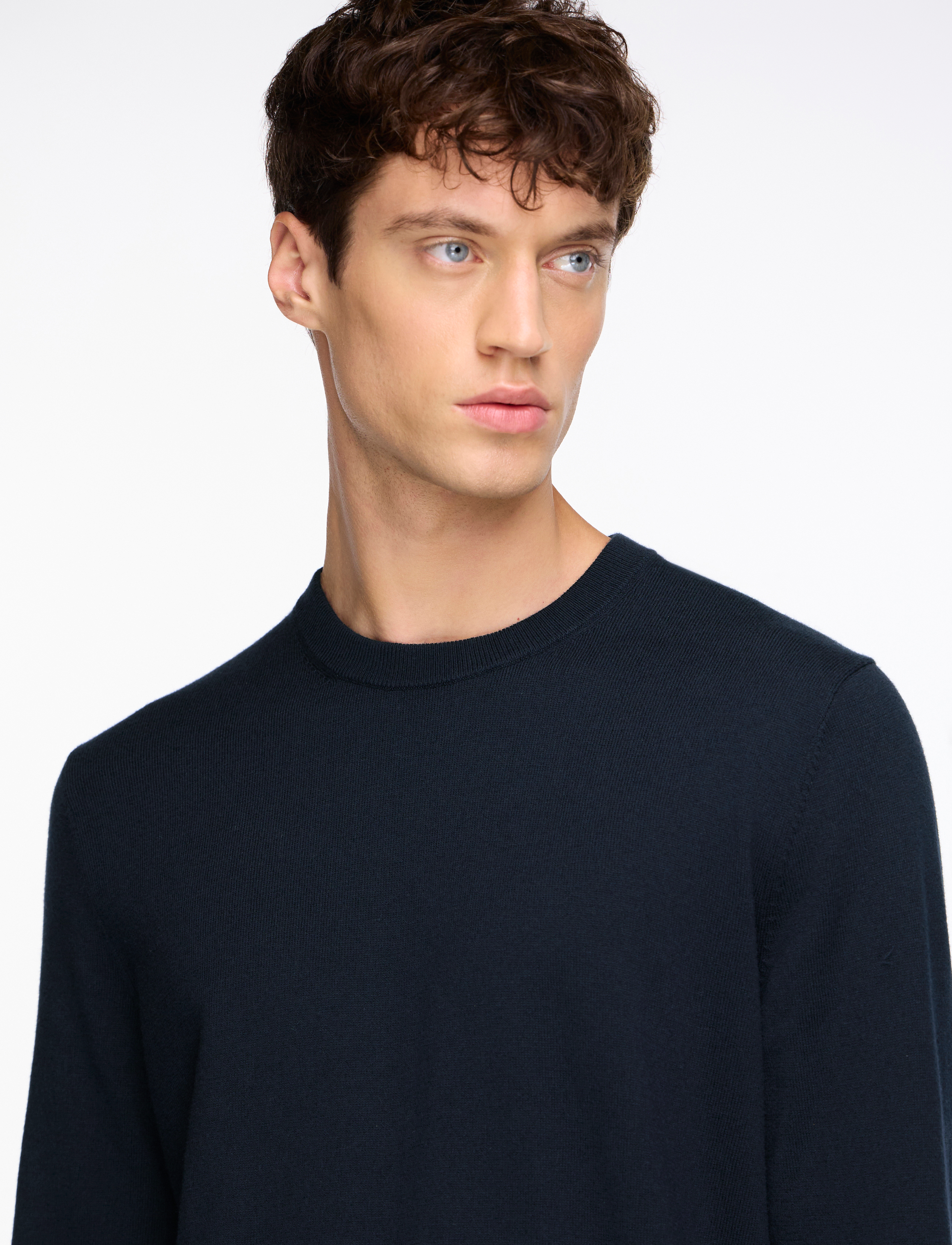 Filippa K Tunnstickad tröja cotton merino sweater herr – bild 8