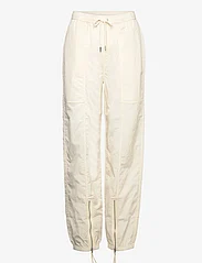 Filippa K - Light Functional Trousers - jogginghosen - white chal - 0