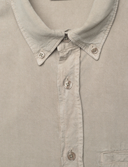 Filippa K - Zachary Shirt - podstawowe koszulki - light sage - 2