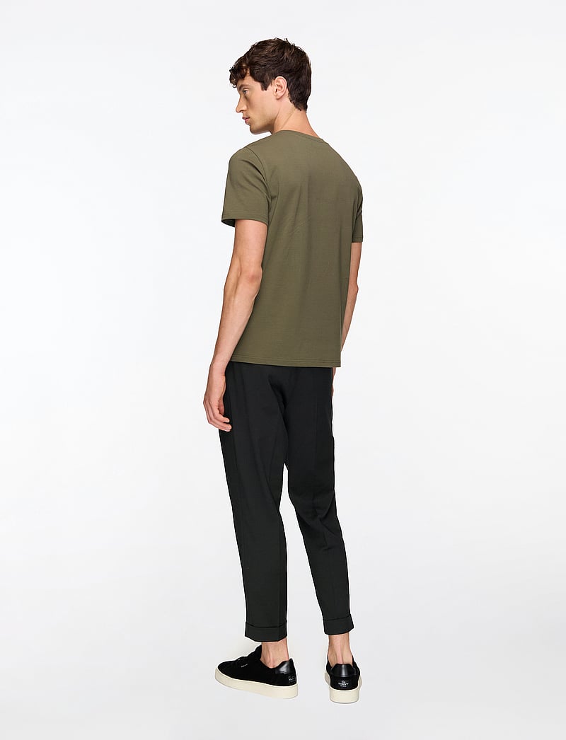 Filippa K - Terry Cropped Trousers - casual byxor - black - 4