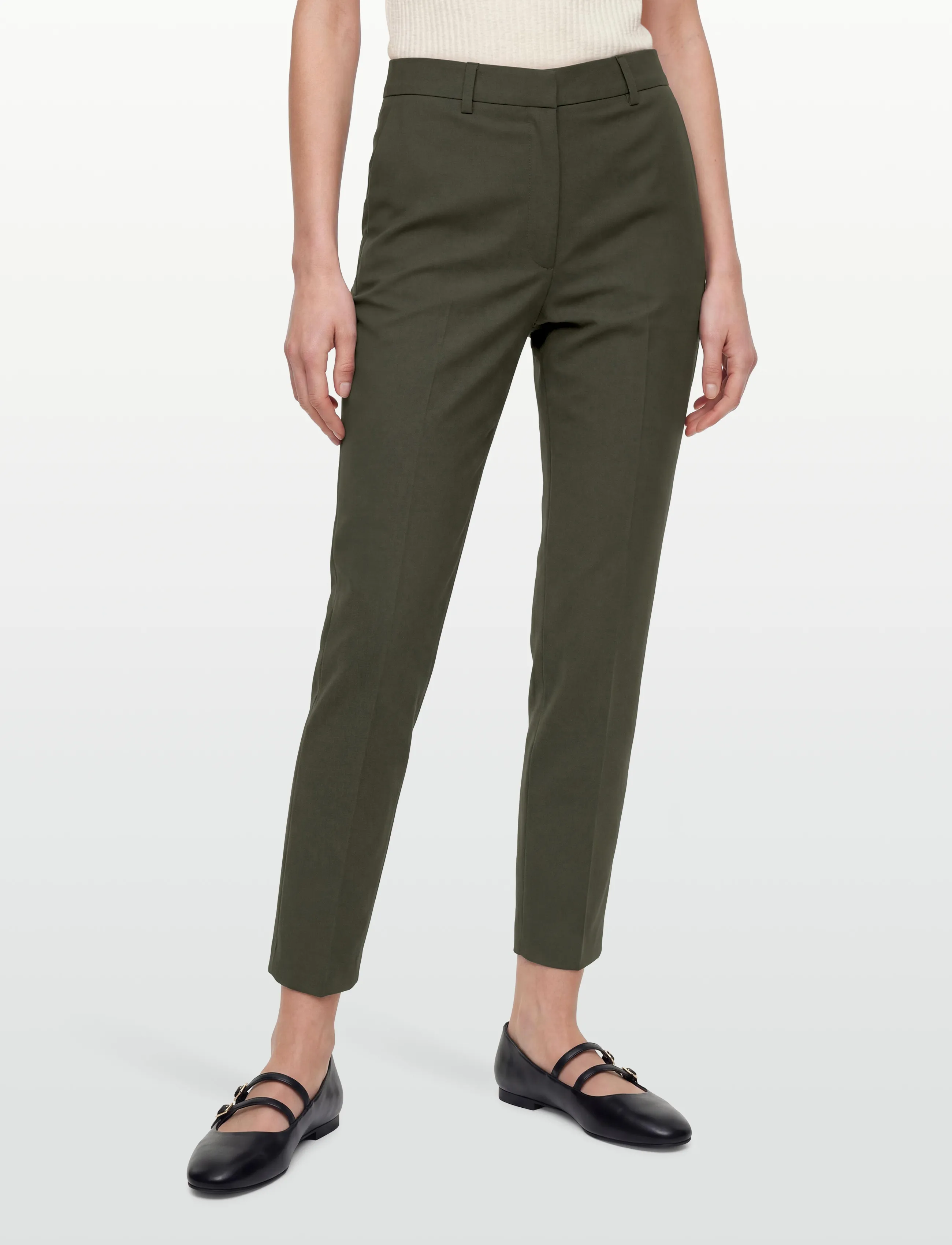 Filippa K - Emma Cropped Cool Wool Trouser - anzugshosen - midnight green - 3