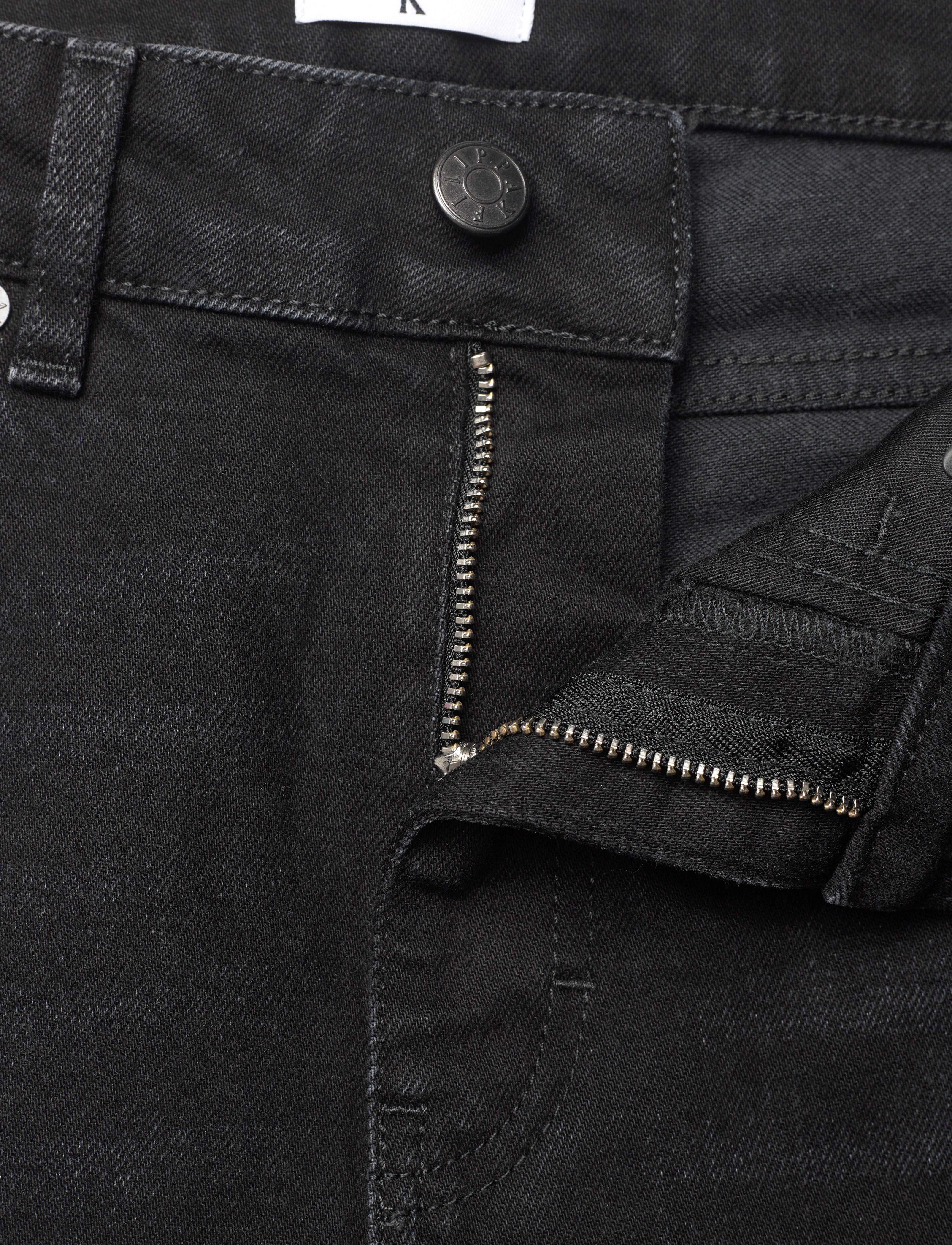 Filippa K - Stella Jeans Cropped - straight jeans - black wash - 3