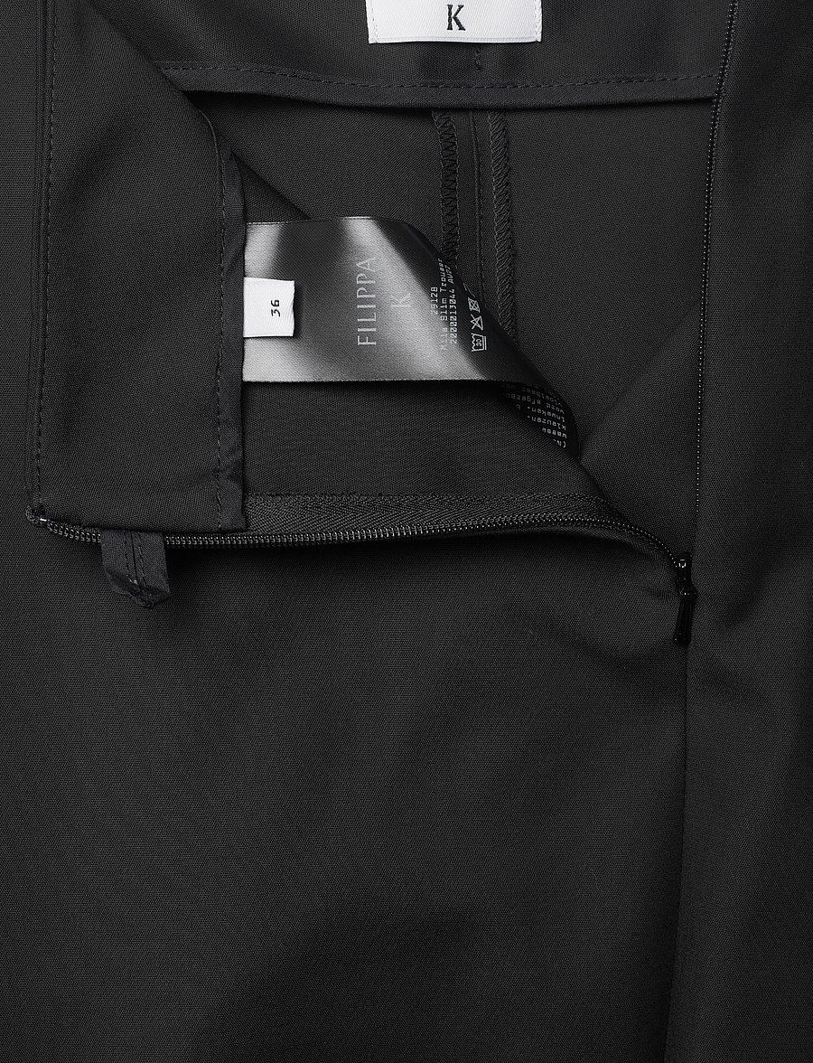 Filippa K - Mila Slim Trousers - slim-fit hosen - black - 2