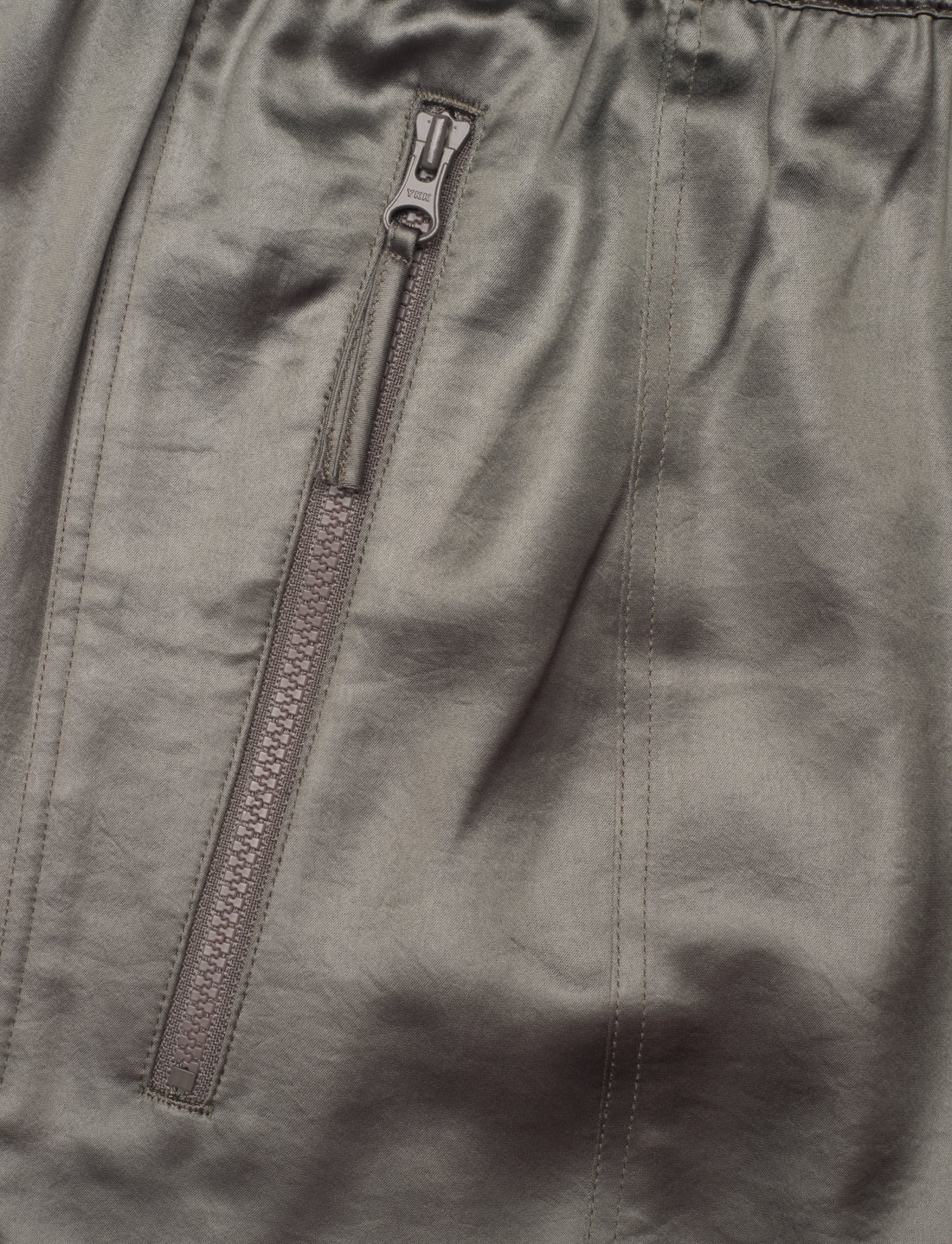 Filippa K Shiny Cargo Trackpants kupuj w Booztlet