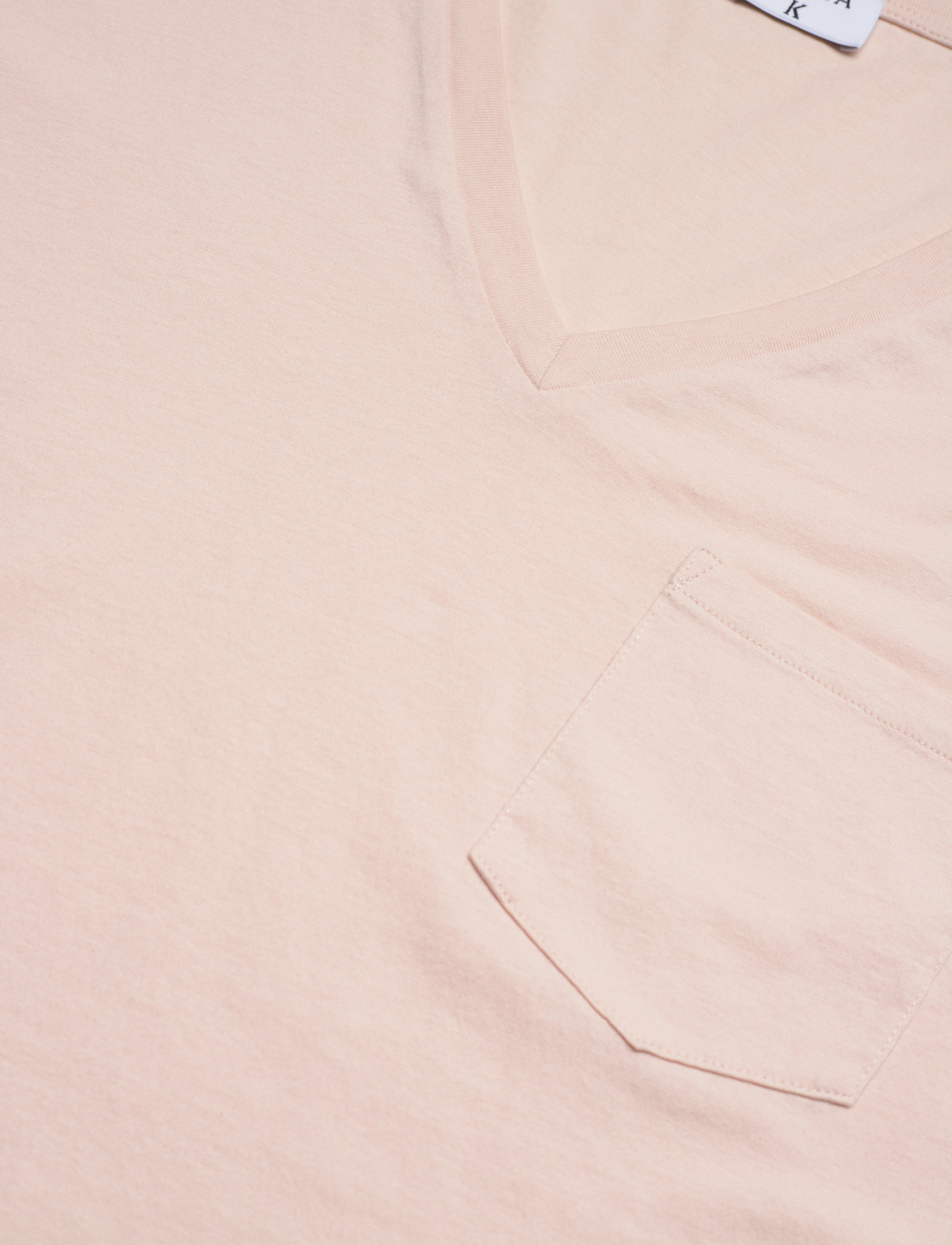 Filippa K - V-neck Tee - pale rose - 2
