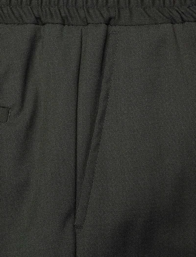 Filippa K - Theo Trousers - casual byxor - green melange - 2