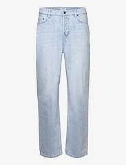 Filippa K - Baggy Tapered Jeans - light blue - 0
