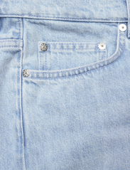 Filippa K - Baggy Tapered Jeans - light blue - 2