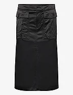 Long Cargo Skirt - BLACK