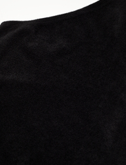 Filippa K - One Shoulder Dress - sukienki do kolan i midi - black - 2