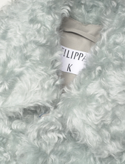 Filippa K - Fluffy Coat - kunstpelz - ice blue - 2