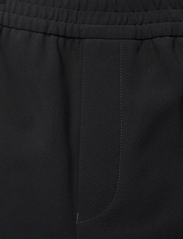 Filippa K - Matte High Waisted Shorts - shorts casual - black - 3