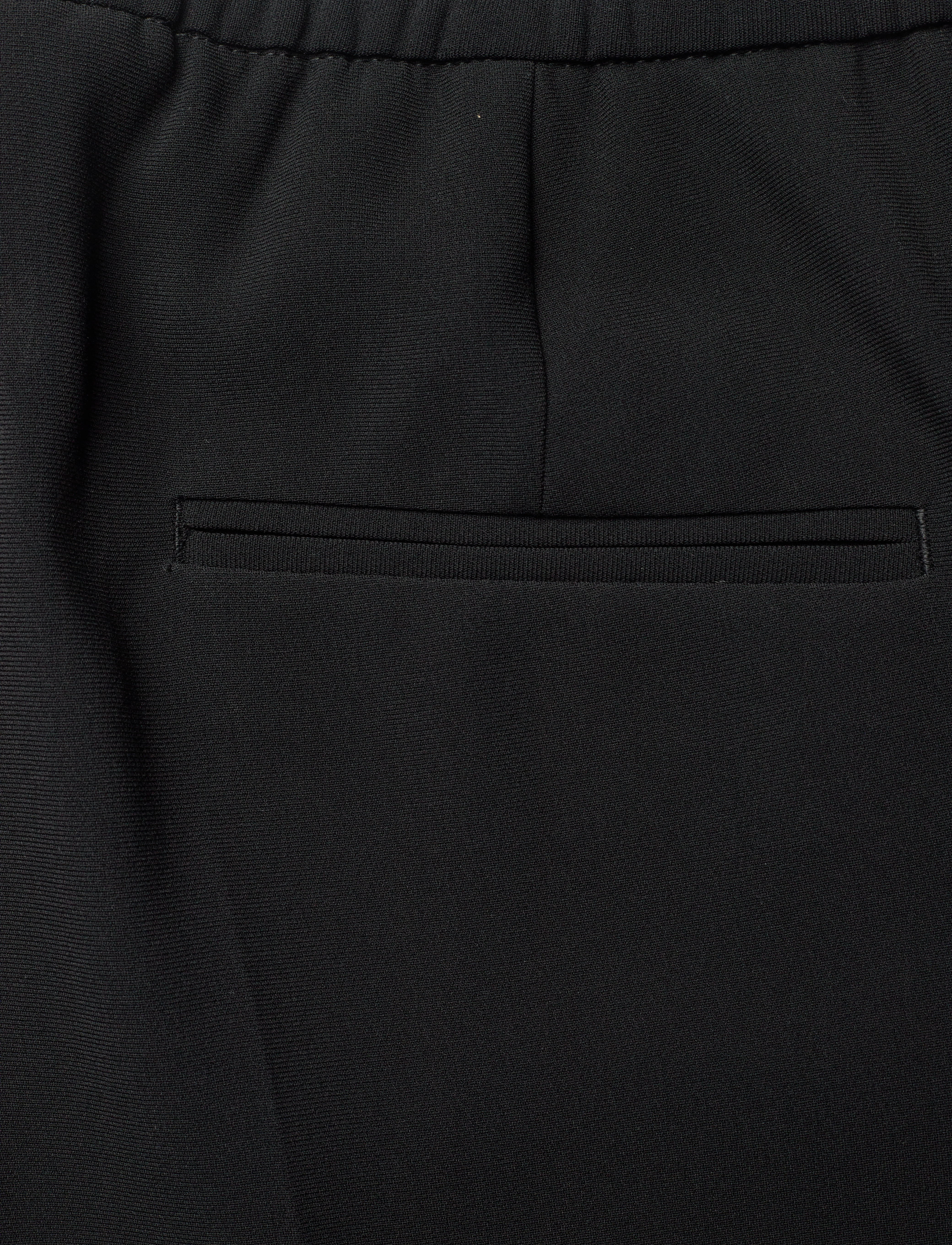 Filippa K - Matte High Waisted Shorts - black - 4
