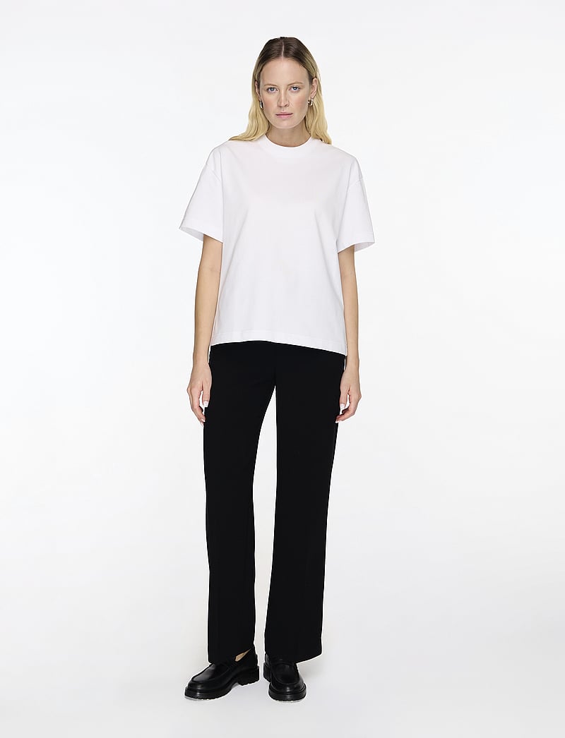 Filippa K - Oversized Tee - t-shirts - white - 2